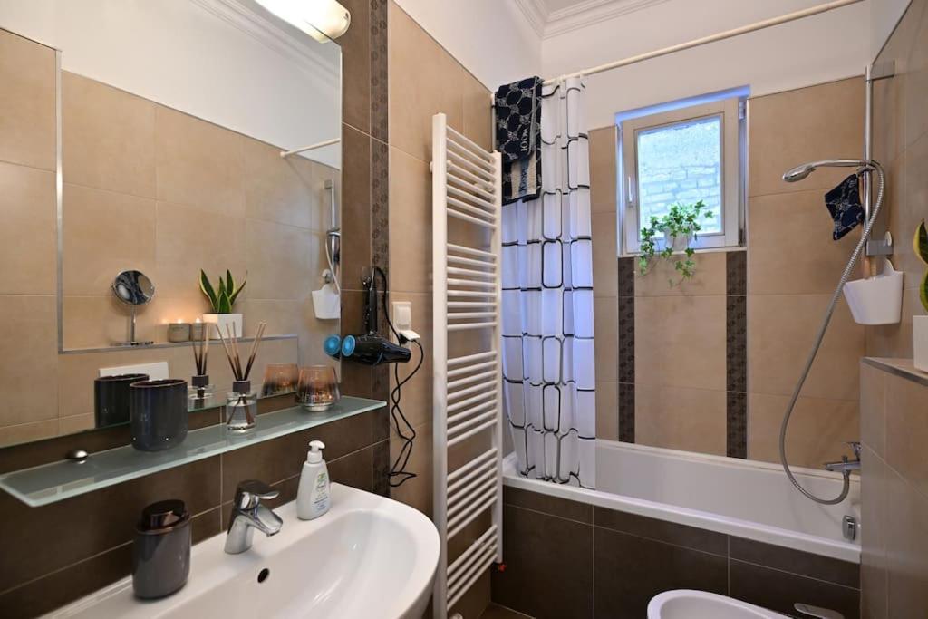 Luxury Urban Oasis City Center Sarajevo Luaran gambar